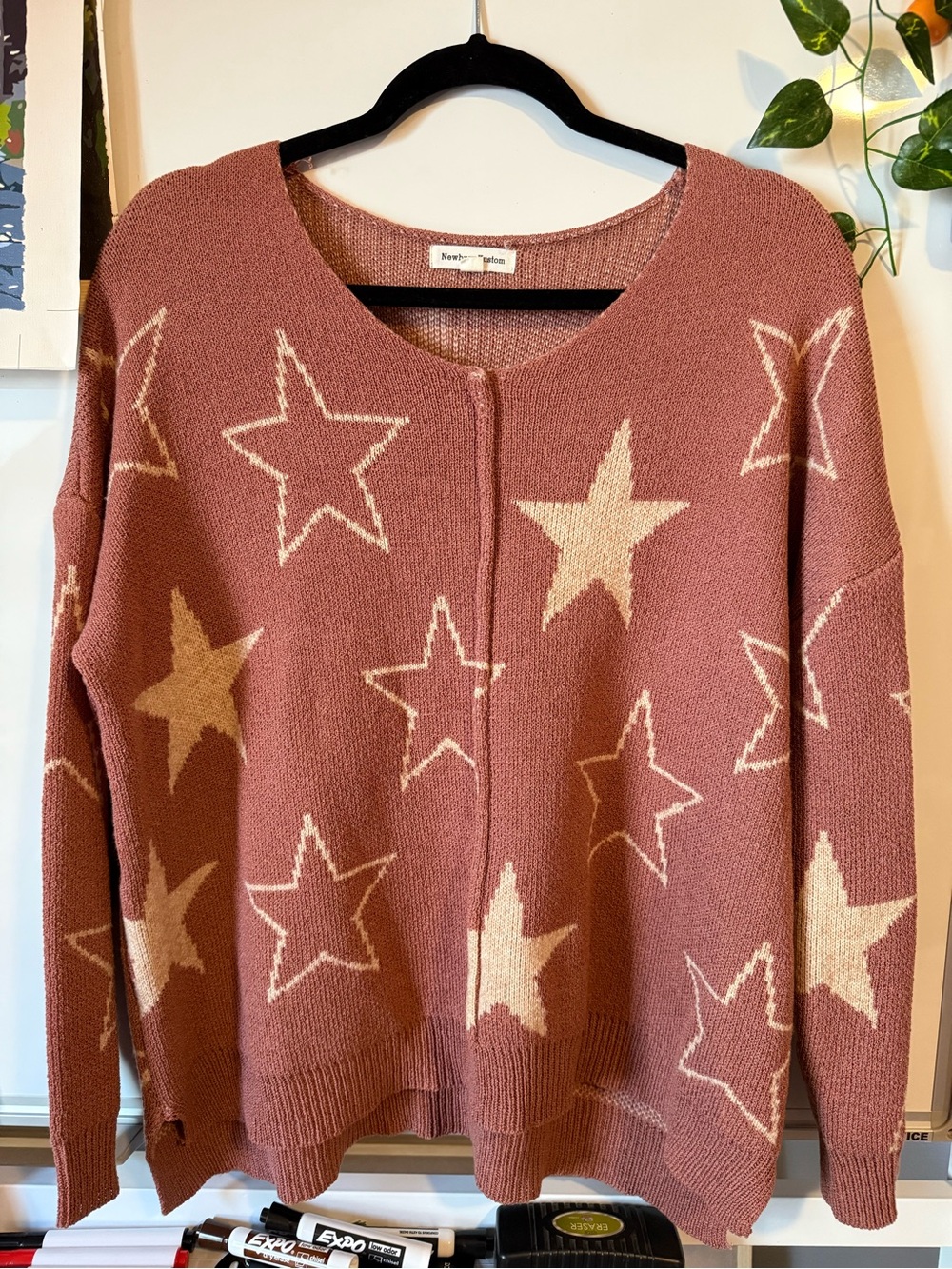 Newbury Kustom Dusty Rose Star-Print Sweater